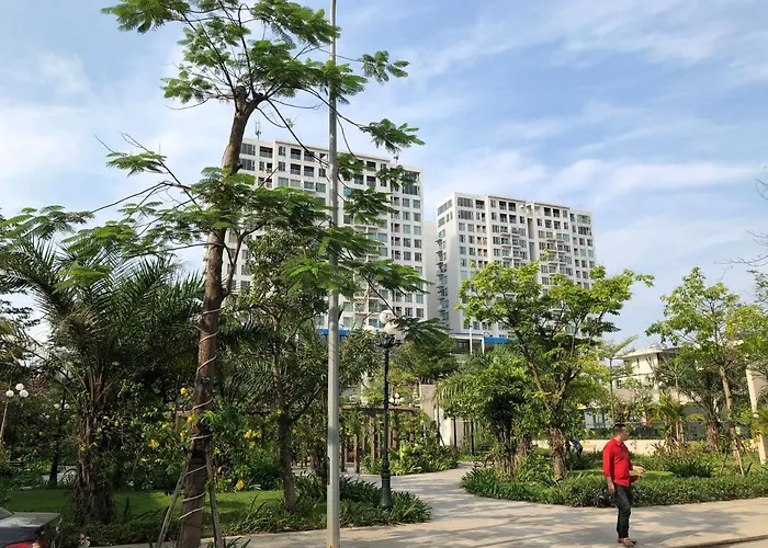 Ecobay 2- Mountain View & Near Marina *