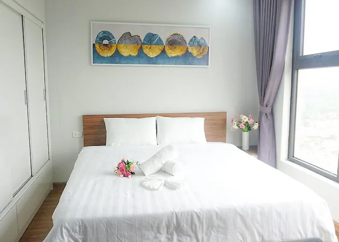 Ecobay 2- Mountain View & Near Marina *